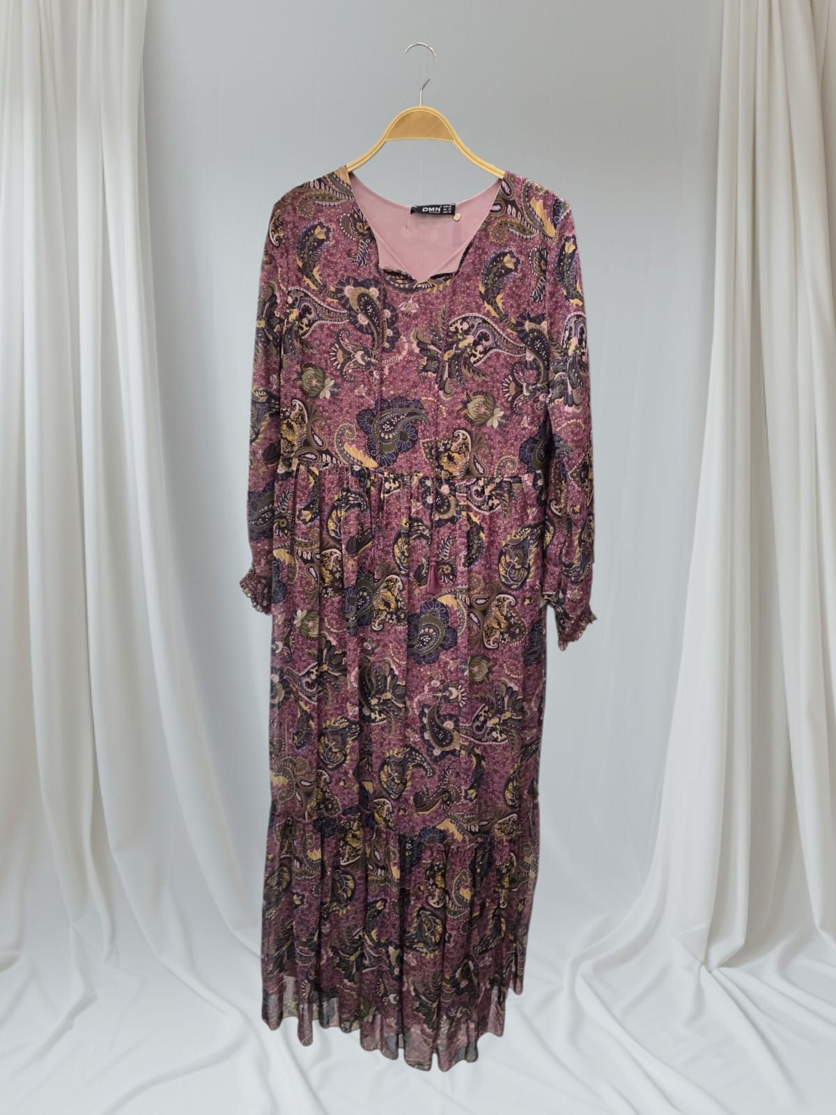 Ladies dress